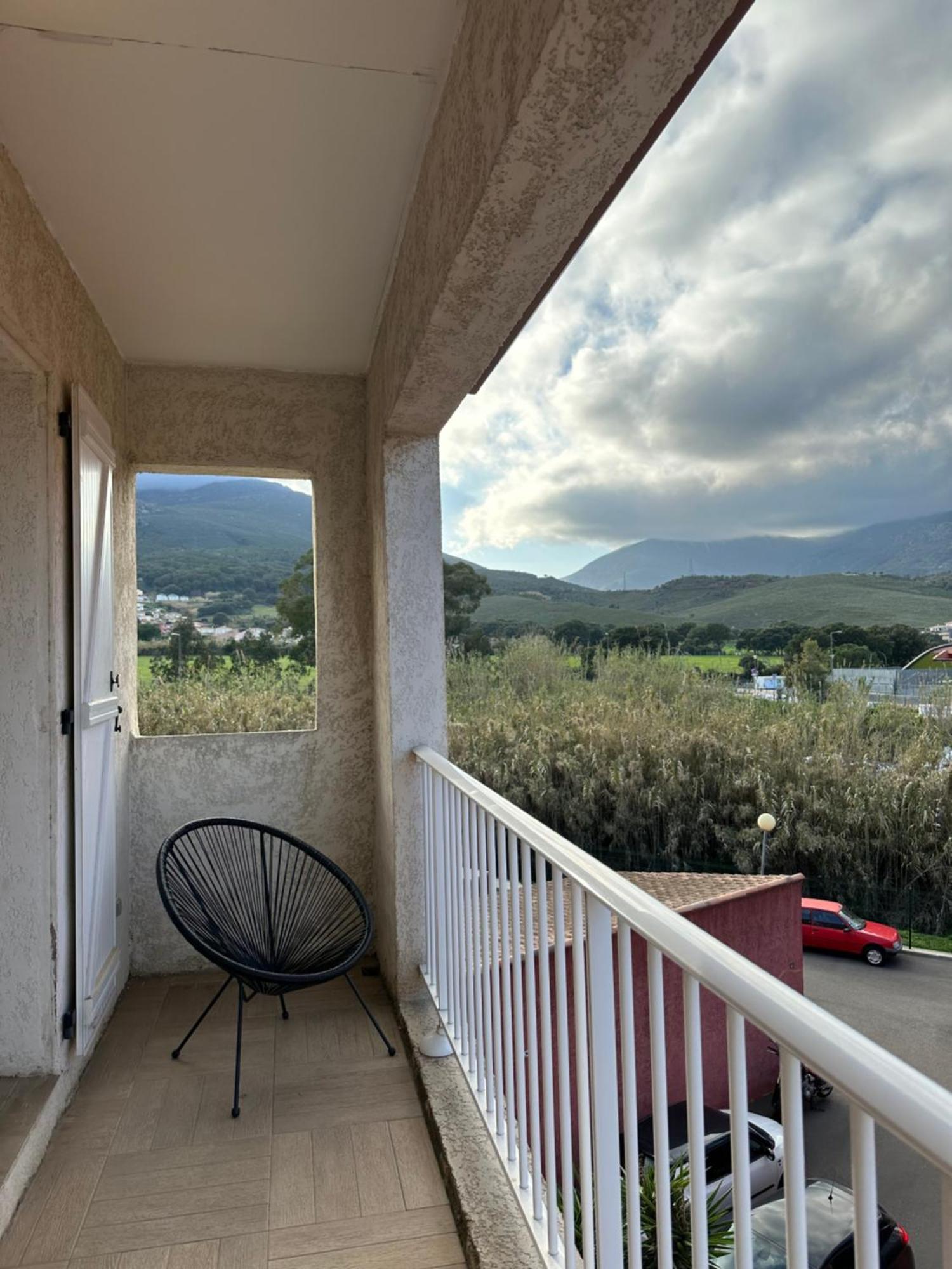 Appartement T2 - Vue Montagne Biguglia  Εξωτερικό φωτογραφία